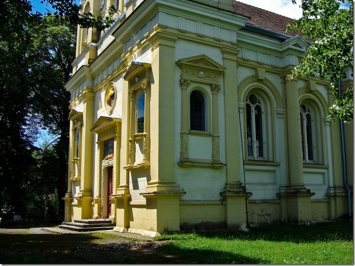 Криниця, храм  Різдва Богородиці
